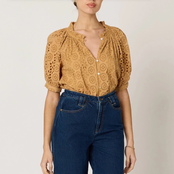 Cleobella Kate Blouse Wheat Tan Eyelet Button-Up Blouse Small Organic Cotton - Picture 3 of 13